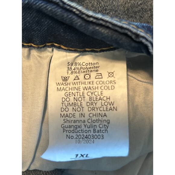 EUC Unbranded Women's Distressed Blue Jeans Straight Leg Stretchy Size 1XL - Picture 4 of 4